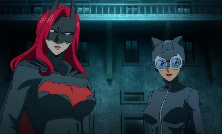 catwoman stephanie beatriz catwoman hunted batwoman